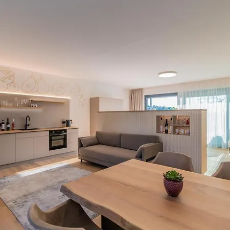 Ferienwohnung Lind Fruchtreich Sebersdorf Exterior foto